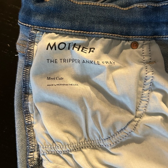 MOTHER Women's The Tripper Ankle Fray Jeans in Light Blue Denim - Picture 7 of 9